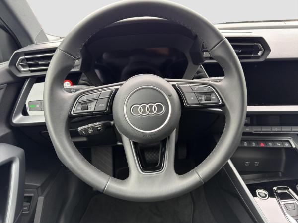 Audi A3 Sportback advanced 35 TDI 5JGAR ACC Virtual Kamera