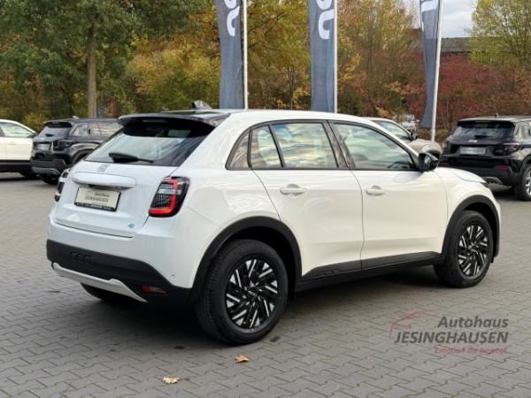 Fiat 600e Red+Rückfahrkam.+LED+Sitzheiz.+Navi Digitales Cockpit Soundsystem LED Apple CarPlay
