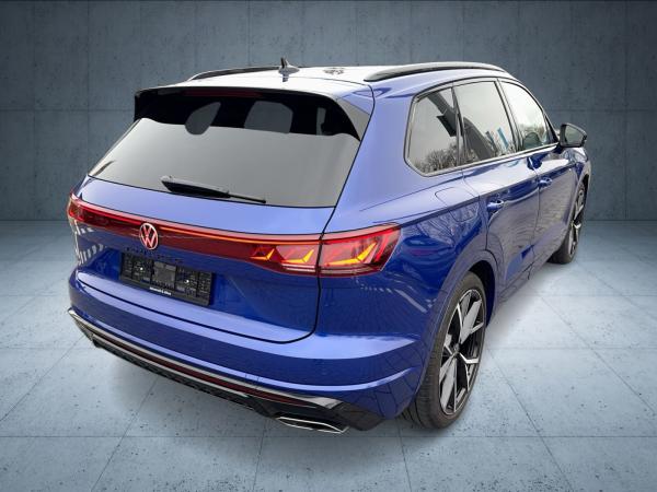 Volkswagen Touareg R-Line 3.0 TDI AHK/Pano/360/HuD/22"/HDMatrix/Assist