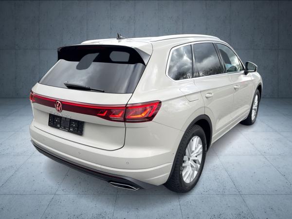 Volkswagen Touareg Elegance 3.0 TDI 4M AHK/Luft/HDMatrix/IQ/Assist