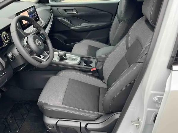 Nissan Qashqai N-Connecta 1.3DIG-T Xtronic Head Up Navi