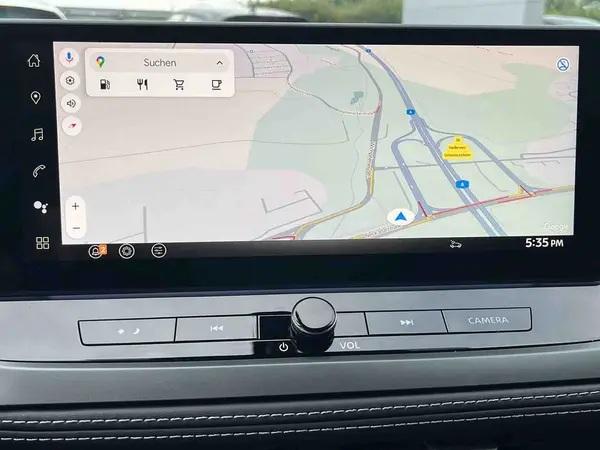 Nissan Qashqai N-Connecta 1.3DIG-T Xtronic Head Up Navi