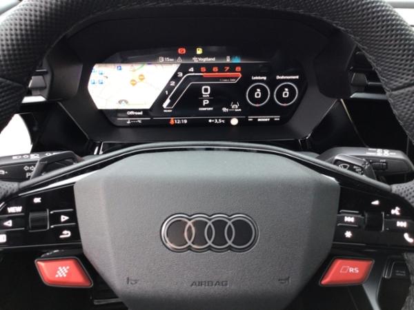 Audi RS3 Sportback 2.5 TFSI quattro 5JG/SONOS/MATRIX
