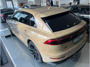 Audi Q8 TDI quattro S-Line Business ⇒ LF 0,72 ⇒ 23" ⇒ Panoramadach  ⇒ HUD  ⇒ AHK