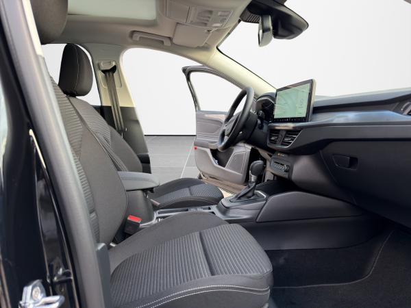 Ford Focus Turnier Titanium Edition -Pano,ACC-