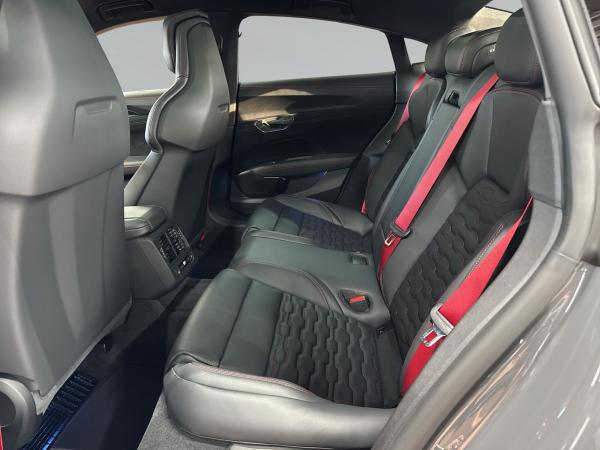 Audi RS e-tron GT qu 360°+B&O+HuD+Matrix+Pano+Sitzh