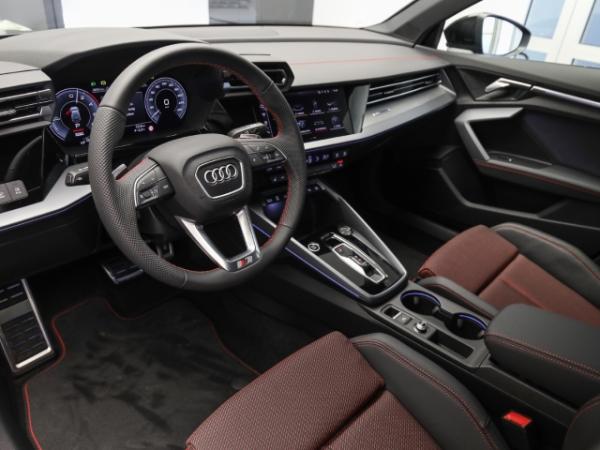 Audi A3 Sportback S line TFSIe AHK Matrix ACC Navi