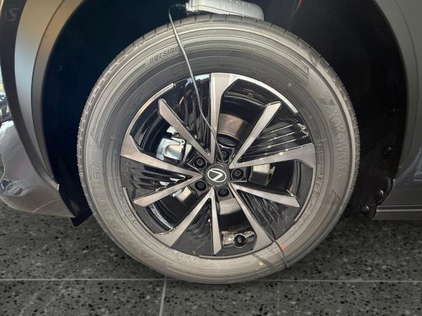 Lexus RZ 350e FWD Executive 2xKlima 360 ACC AUT