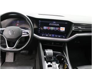 Volkswagen Touareg Elegance 3.0TDI 4M DSG / Pano, 360°, AHK