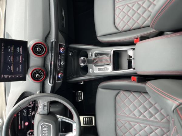 Audi Q2 35 TFSI S-LINE+AHK+MATRIX+NAVI