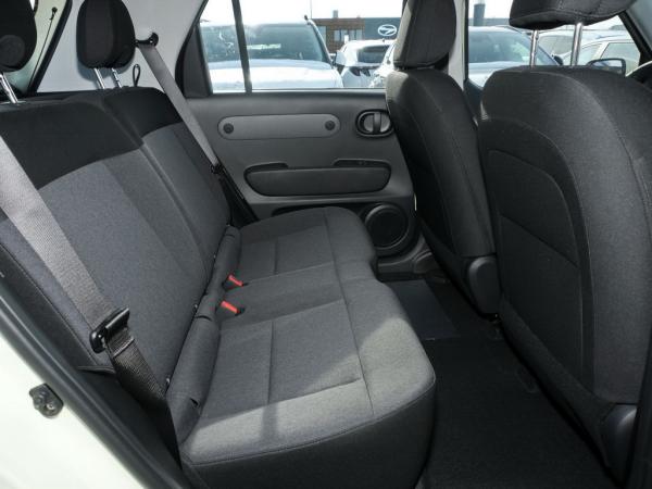 Hyundai INSTER Inster SELECT NAVI KAMERA KLIMA TFL SMARTKEY