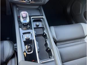 Volvo XC60 B5 AWD Black Edition Plus 360° LED NAVI 21LM