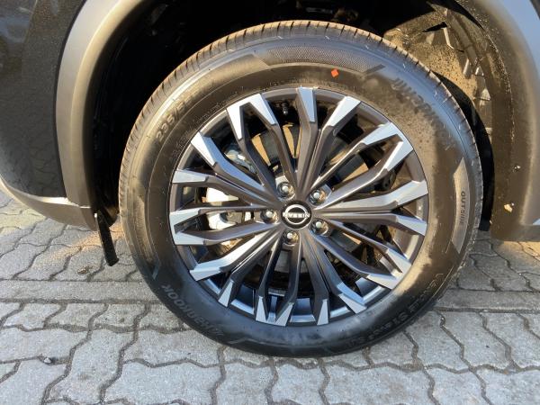 Nissan X-Trail N-CONNECTA 163PS Automatik Winter/360°/19Zoll/Navi/Carplay