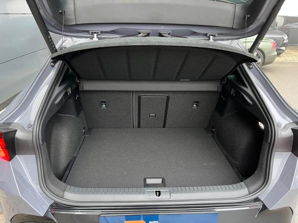 Cupra Formentor 1.5 eTSI DSG LED RFK ACC CarPlay