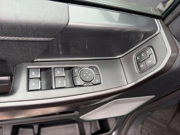 Ford F 150 Lariat Black MY25 5,0-V8 4x4 SuperCrew-Voll