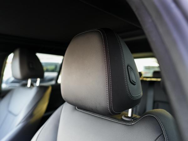 BMW 330 d xDrive M-Sport Touring AHK PANO ACC AdLED KoZg LNP: 78.440,00 € inkl. MwSt.