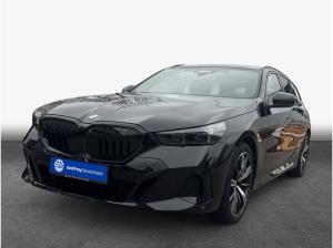 BMW 540 540d xDrive Touring Aut. , 5-türig (Diesel)