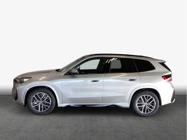 BMW iX1 xDrive30 M Sportpaket , 5-türig (Strom)
