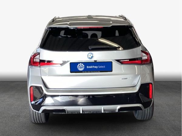 BMW iX1 xDrive30 M Sportpaket , 5-türig (Strom)