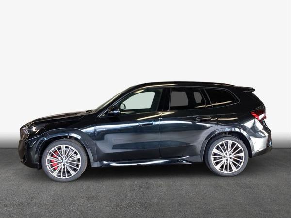 BMW iX1 xDrive30 M Sportpaket , 5-türig (Strom)