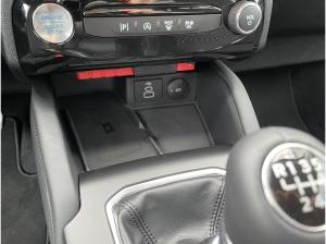 Ford Kuga Titanium 150 PS Schalter * Sofort Verfügbar*