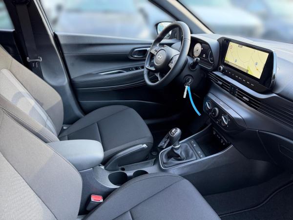 Hyundai i20 1.0 T-GDI 90 PS MT Blackline, BOSE, VERFÜGBAR