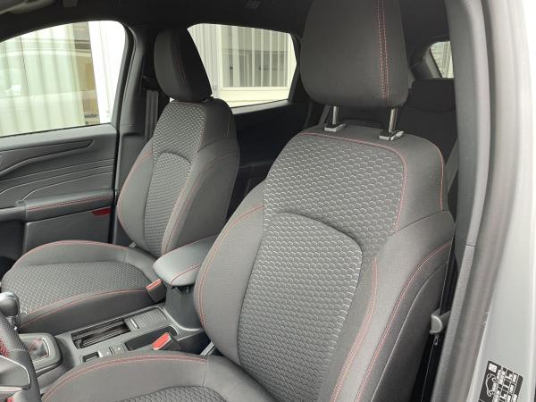 Ford Kuga ST-Line 150 PS Schalter * Sofort Verfügbar*