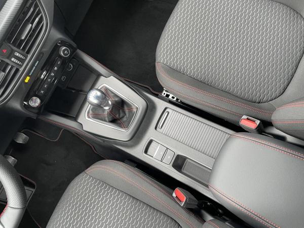 Ford Kuga ST-Line 150 PS Schalter * Sofort Verfügbar*
