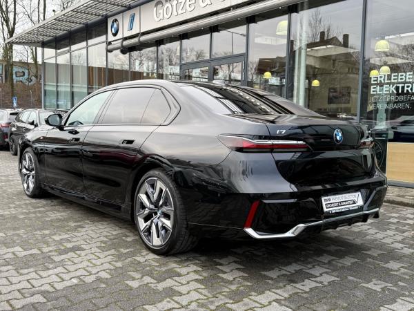 BMW i7 xDrive60 M Sport //AHK Leas.ab EUR 999,-inkl.