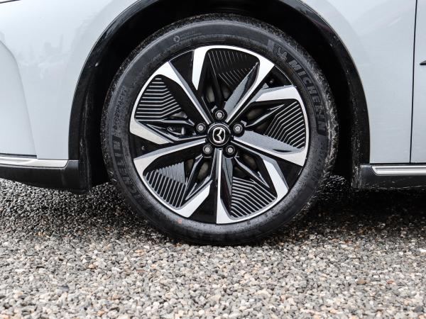 Mazda 6e EV 258ps 1AT RWD Takumi HUD SONY NAVI !!!MIT 5.000 € ELEKTRO-PRÄMIE ALS ANZAHLUNG!!!