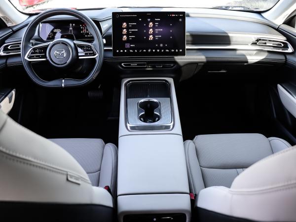 Mazda 6e EV 258ps 1AT RWD Takumi HUD SONY NAVI !!!MIT 5.000 € ELEKTRO-PRÄMIE ALS ANZAHLUNG!!!