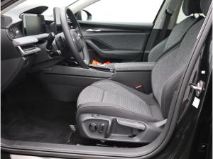 Skoda Superb Combi Selection 2.0 TDI DSG / Matrix, AHK