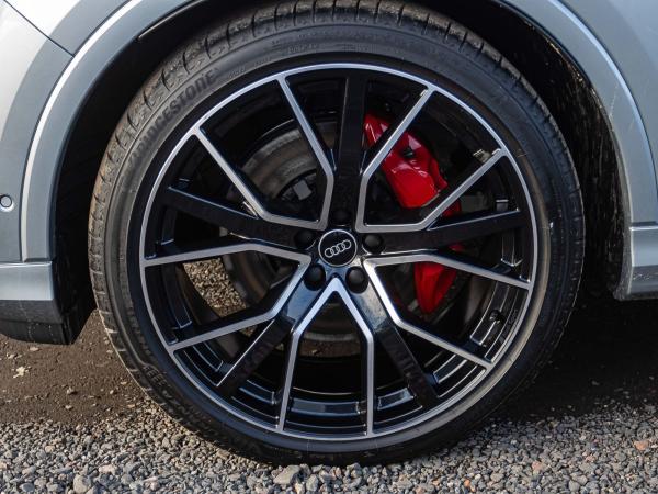 Audi Q7 S line 55 TFSI quattro AIR Allradenkung HUD PANO B&O AHK