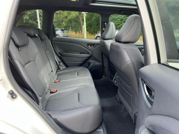 Subaru Forester Exclusive 2.0 AT Mildhybrid