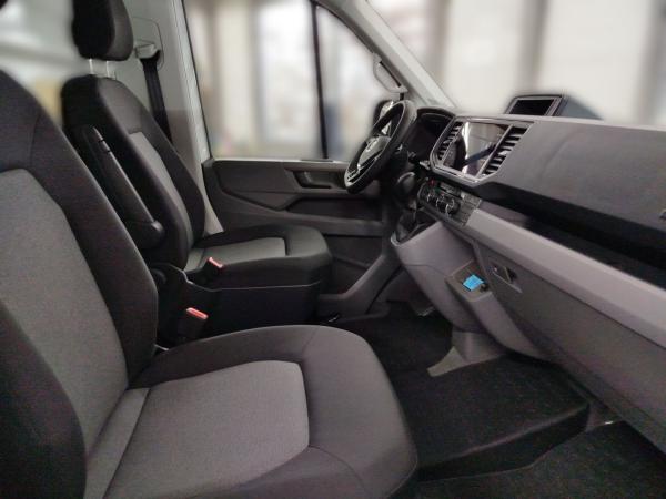 Volkswagen Crafter 35 Fahrgestell Einzelkabine 2,0 l Frontantrieb 8-Gang Automatik Radst. 4490 mm