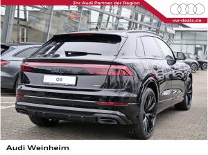 Audi Q8 SUV TFSI e quattro Tiptronic PANO AHK HeadUp