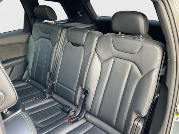 Audi Q7 50 TDI S line quattro 7-Sitzer LASER PANO 360
