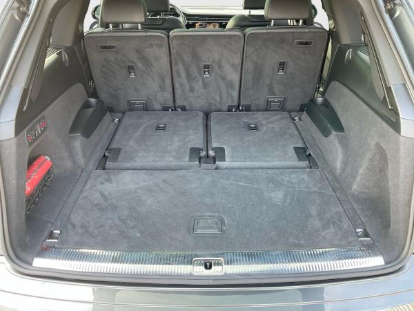 Audi Q7 50 TDI S line quattro 7-Sitzer LASER PANO 360