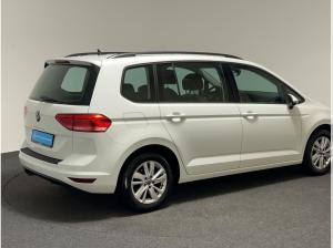 Volkswagen Touran 2.0 TDI DSG Comfortline ACC AHK LED Navi Volkswagen Touran 2.0 TDI DSG Comfortline ACC AHK LED Navi