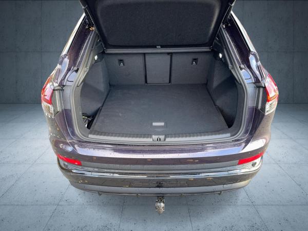 Audi Q4 e-tron Sportback 40   ⇒ AHK   ⇒ S-LINE   ⇒ Glasdach   ⇒ HUD