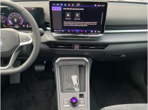 Volkswagen T-Roc Style 1.5 eTSI DSG AHK Kamera CarPlay ACC