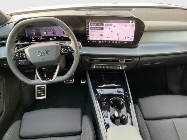 Audi Q3 Sportback TDI S tronic Audi Q3 Sportback TDI S tronic