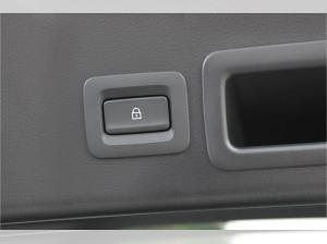 Mazda 3 2.0 eSKYACTIV-X 186ps Aut. EXCLUSIVE-Line