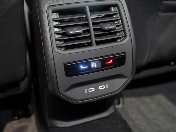 Seat Leon Road Edition 1.5 eTSI 110 kW (150 PS) 7-Gang-DSG