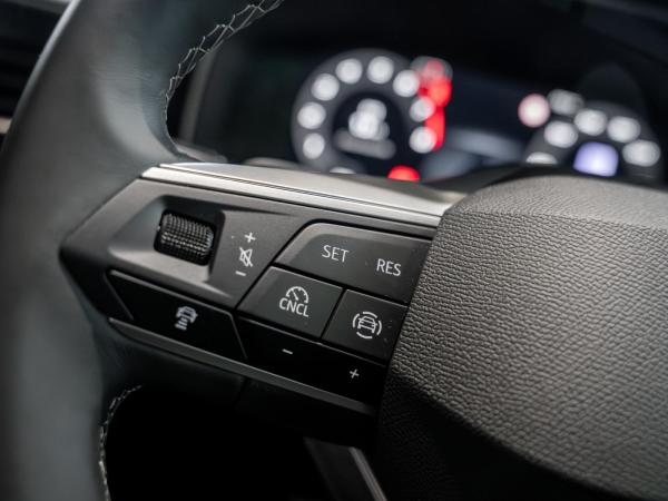 Seat Leon Road Edition 1.5 eTSI 110 kW (150 PS) 7-Gang-DSG