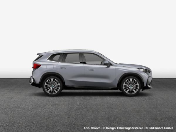 BMW iX1 xDrive30 M Sportpaket , 5-türig (Strom)