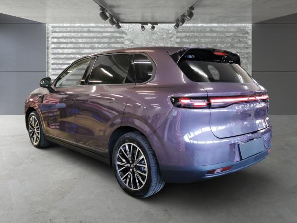 Leapmotor B10 Navi|360-Kamera|Sitz-/Lenkradheizung|Glasdach