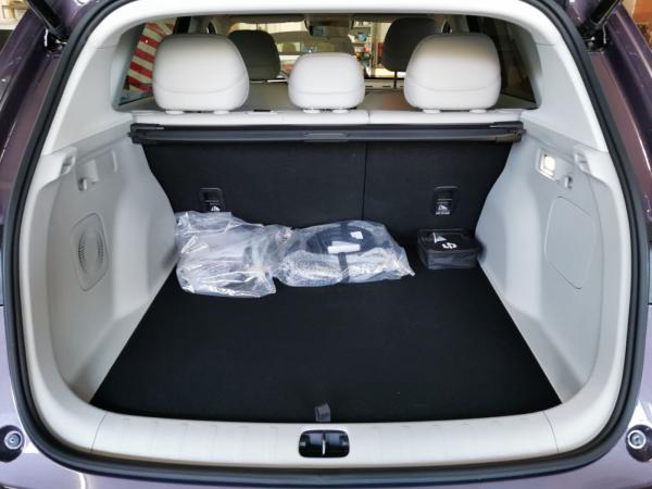 Leapmotor B10 Navi|360-Kamera|Sitz-/Lenkradheizung|Glasdach