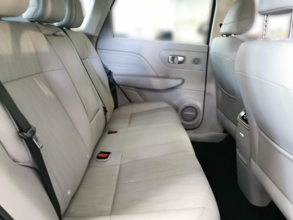 Leapmotor B10 Navi|360-Kamera|Sitz-/Lenkradheizung|Glasdach