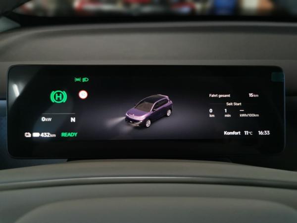 Leapmotor B10 Navi|360-Kamera|Sitz-/Lenkradheizung|Glasdach